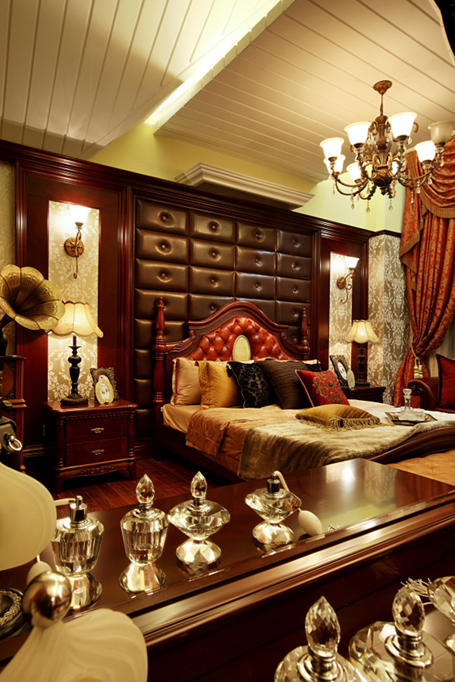 別墅樣板房裝修設(shè)計公司-深圳藍調(diào)設(shè)計